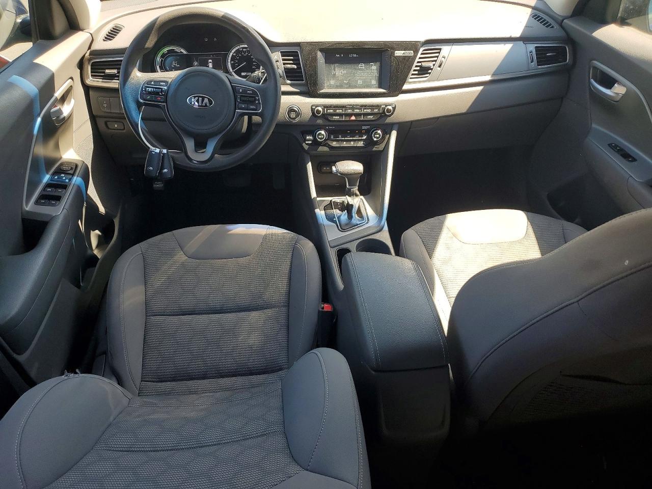 2018 Kia Niro Lx Teal vin: KNDCB3LC1J5210657