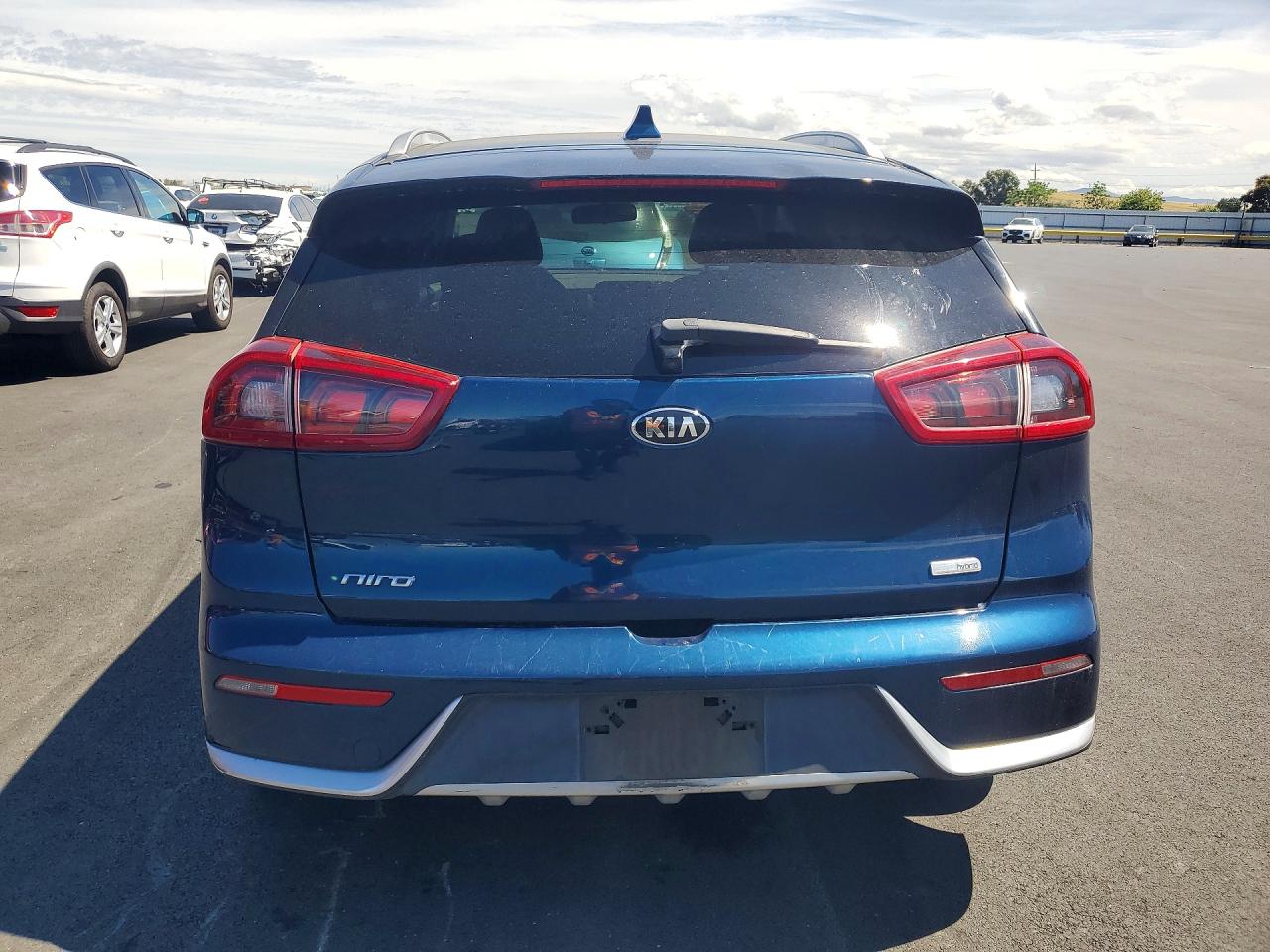2018 Kia Niro Lx Teal vin: KNDCB3LC1J5210657