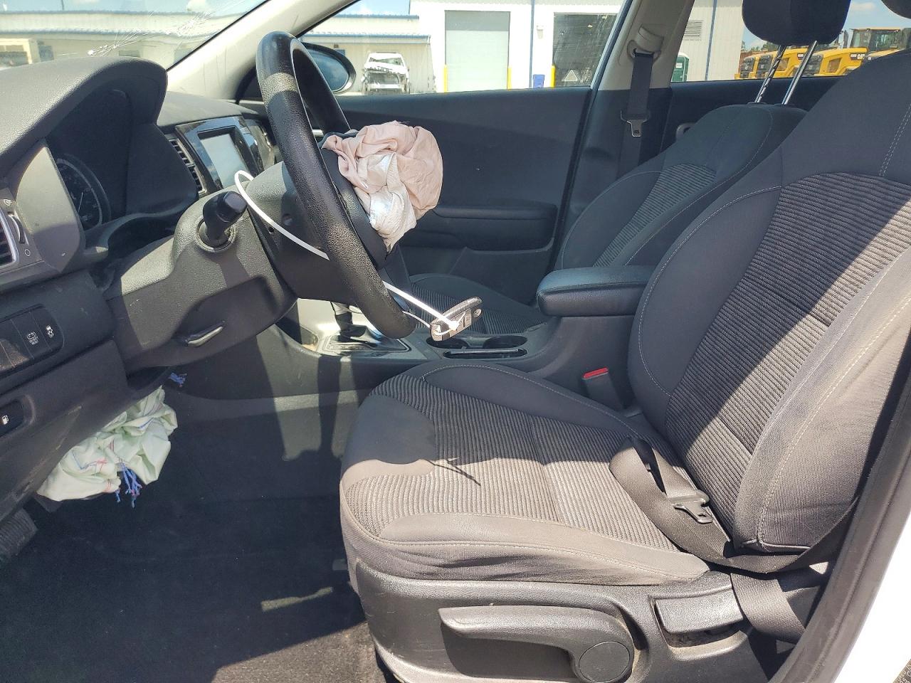 2019 Kia Niro Lx Белый vin: KNDCB3LC1K5243191