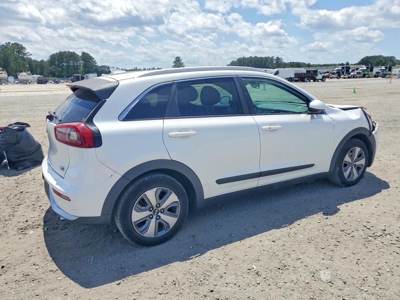 2019 Kia Niro Lx Белый vin: KNDCB3LC1K5243191