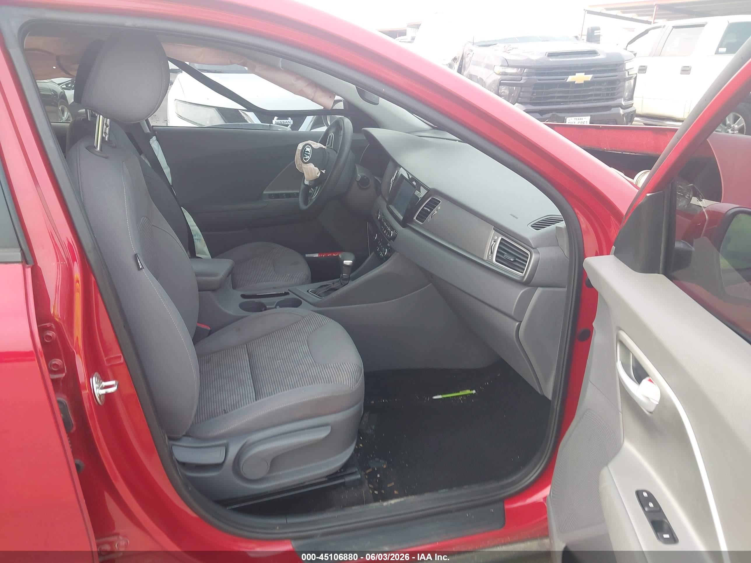 2019 Kia Niro Lx Burgundy vin: KNDCB3LC1K5342934