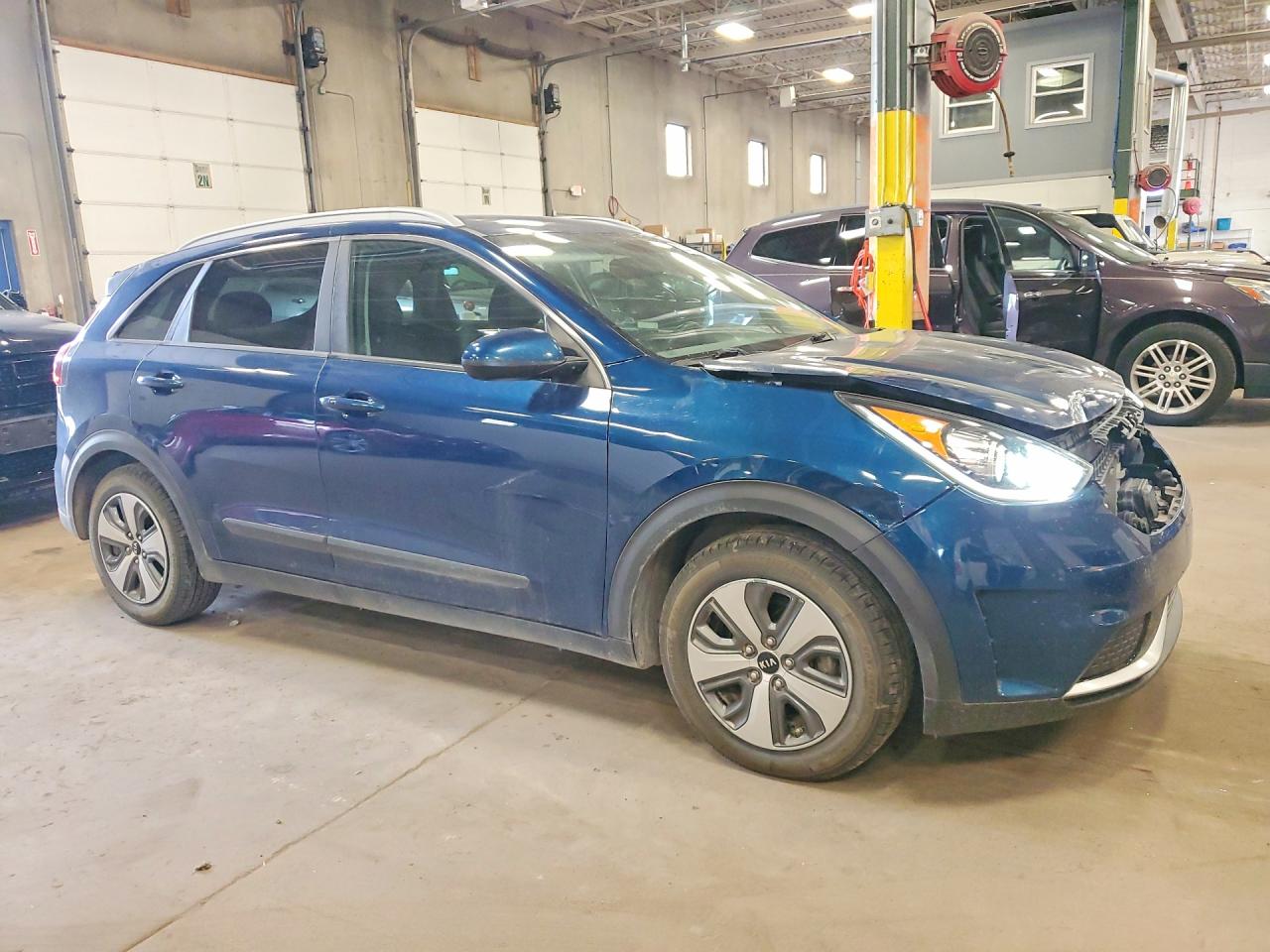 2019 Kia Niro Lx Blue vin: KNDCB3LC2K5252028