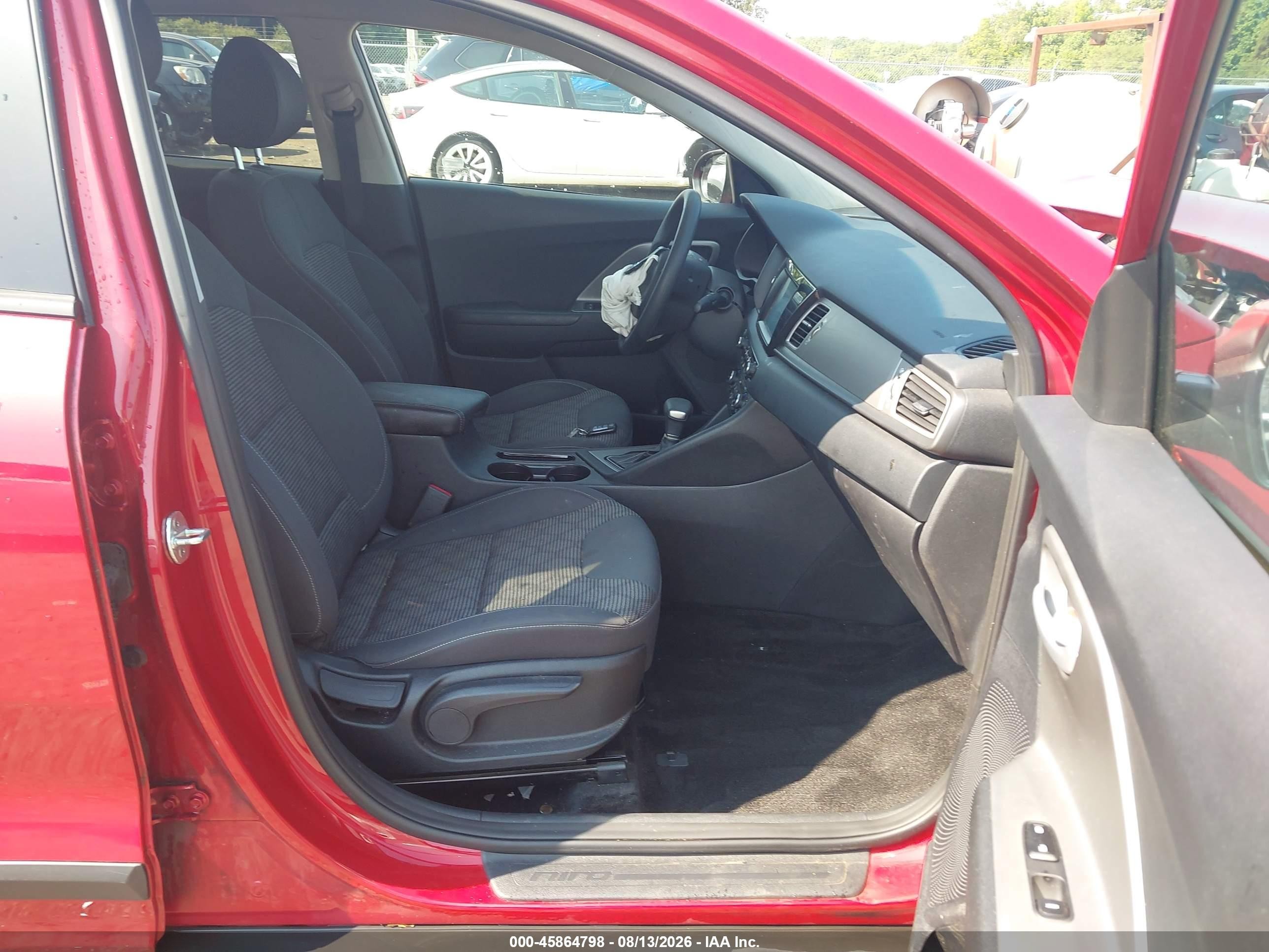 2019 Kia Niro Lx Red vin: KNDCB3LC2K5340089