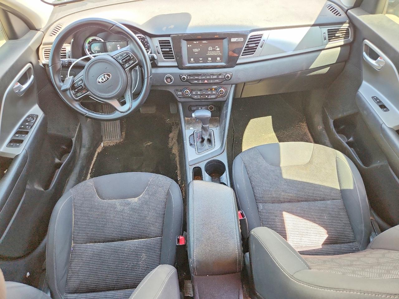 2019 Kia Niro Lx White vin: KNDCB3LC3K5249946
