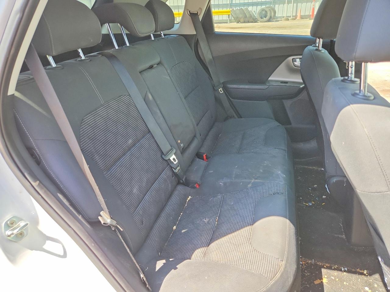 2019 Kia Niro Lx White vin: KNDCB3LC3K5249946