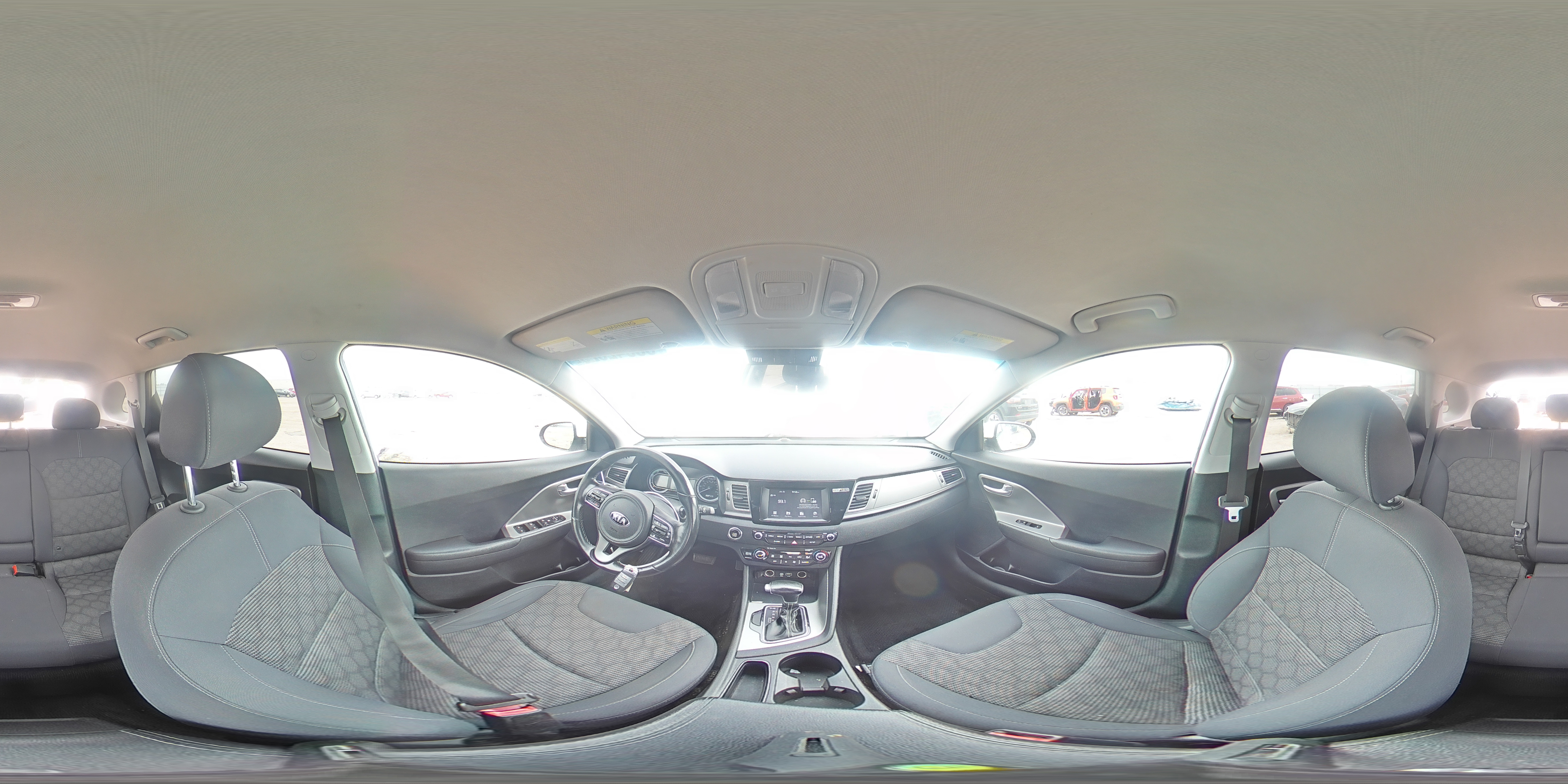 2018 Kia Niro Fe White vin: KNDCB3LC5J5143710
