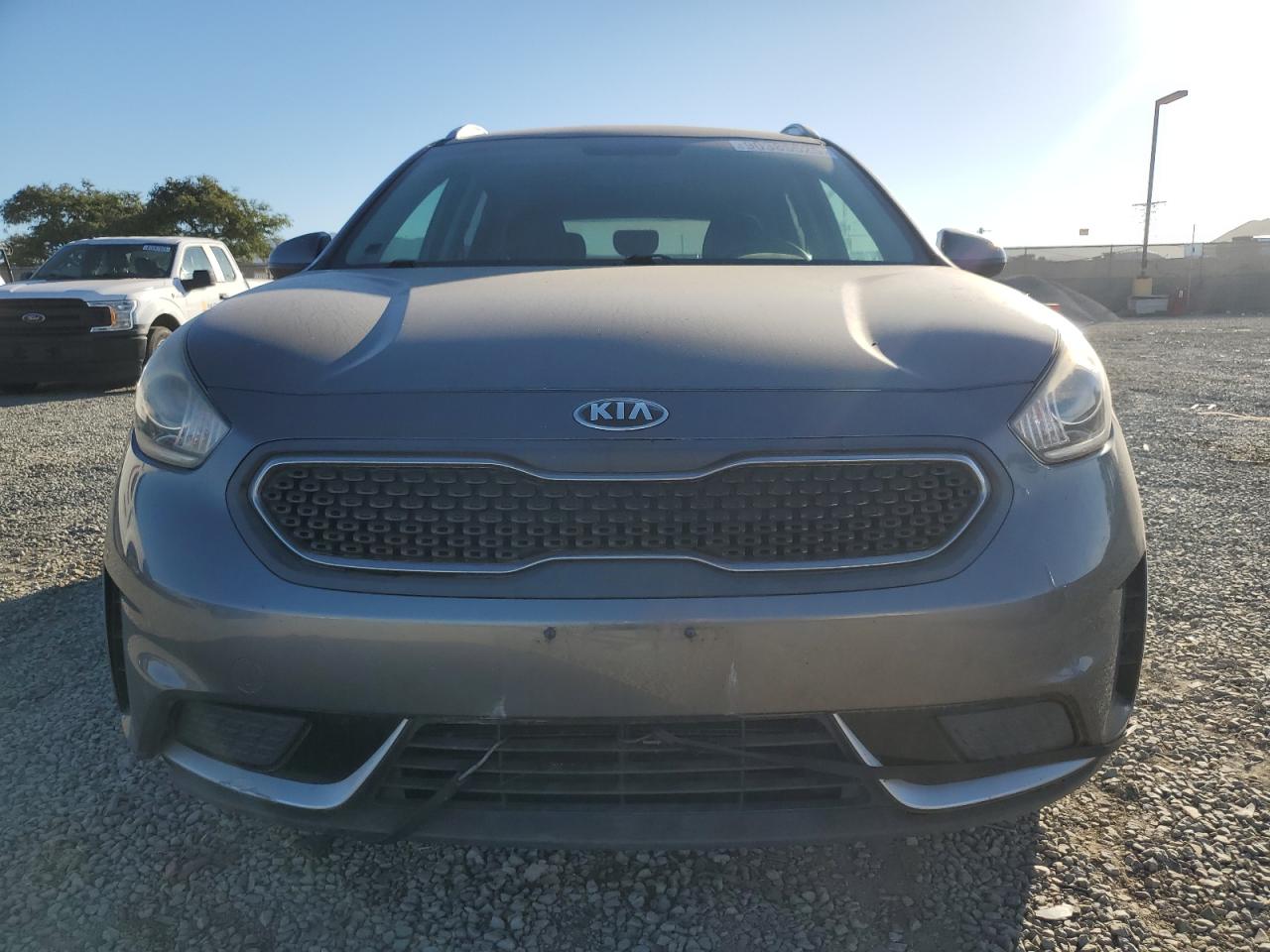 2018 Kia Niro Fe Серый vin: KNDCB3LC7J5132823