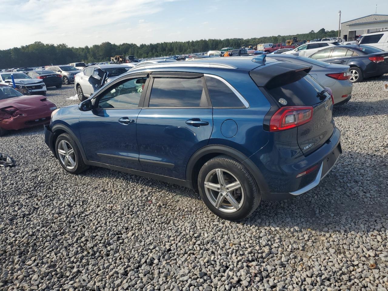 2018 Kia Niro Fe Blue vin: KNDCB3LC7J5136869