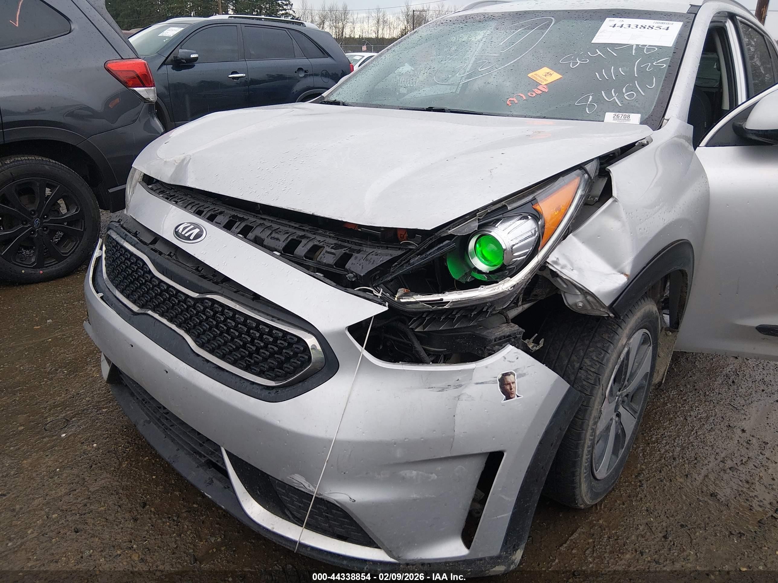 2018 Kia Niro Lx Silver vin: KNDCB3LC8J5158461