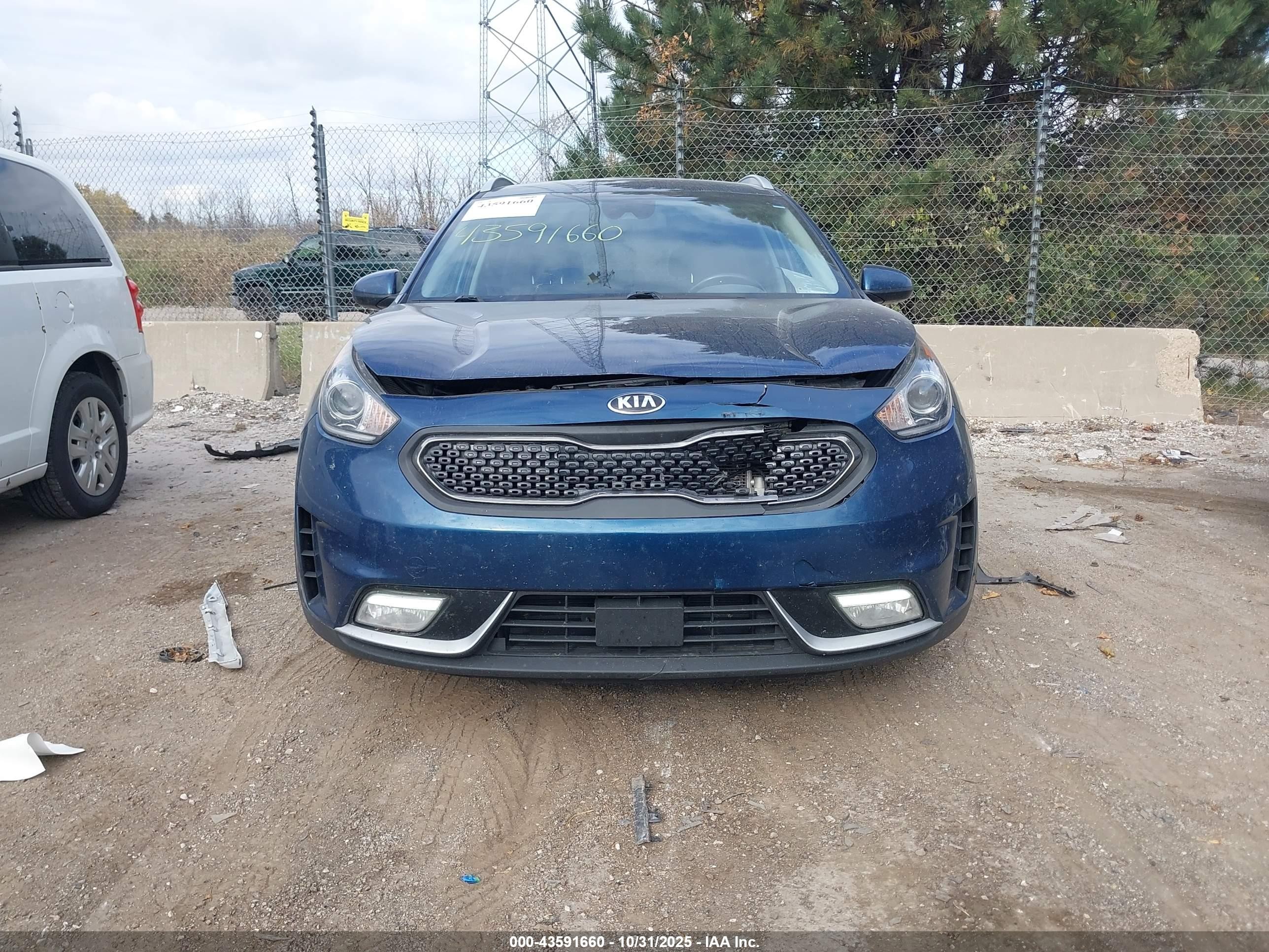 2018 Kia Niro Lx Blue vin: KNDCB3LC8J5212115