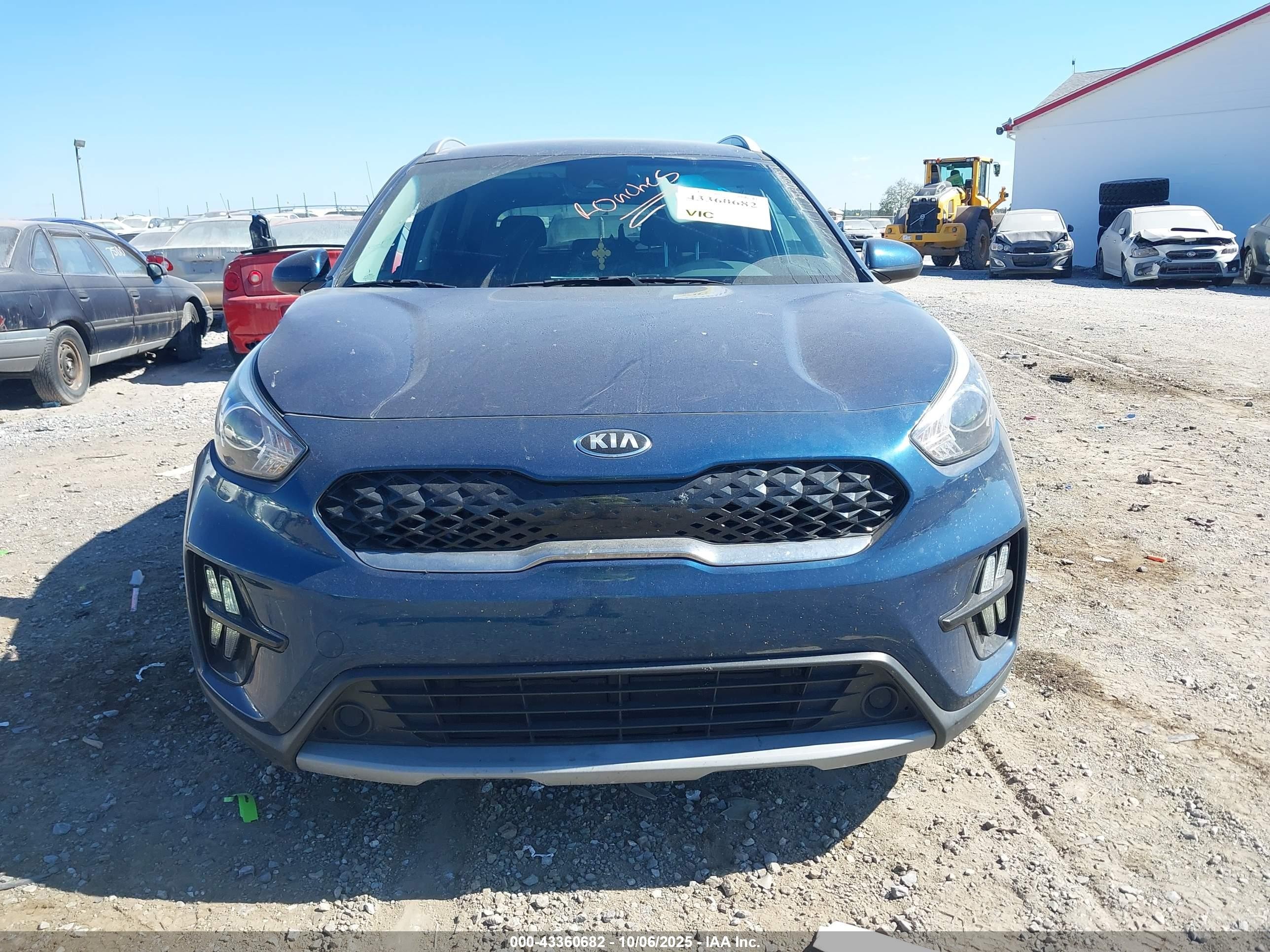 2020 Kia Niro Lxs Blue vin: KNDCB3LC8L5375933