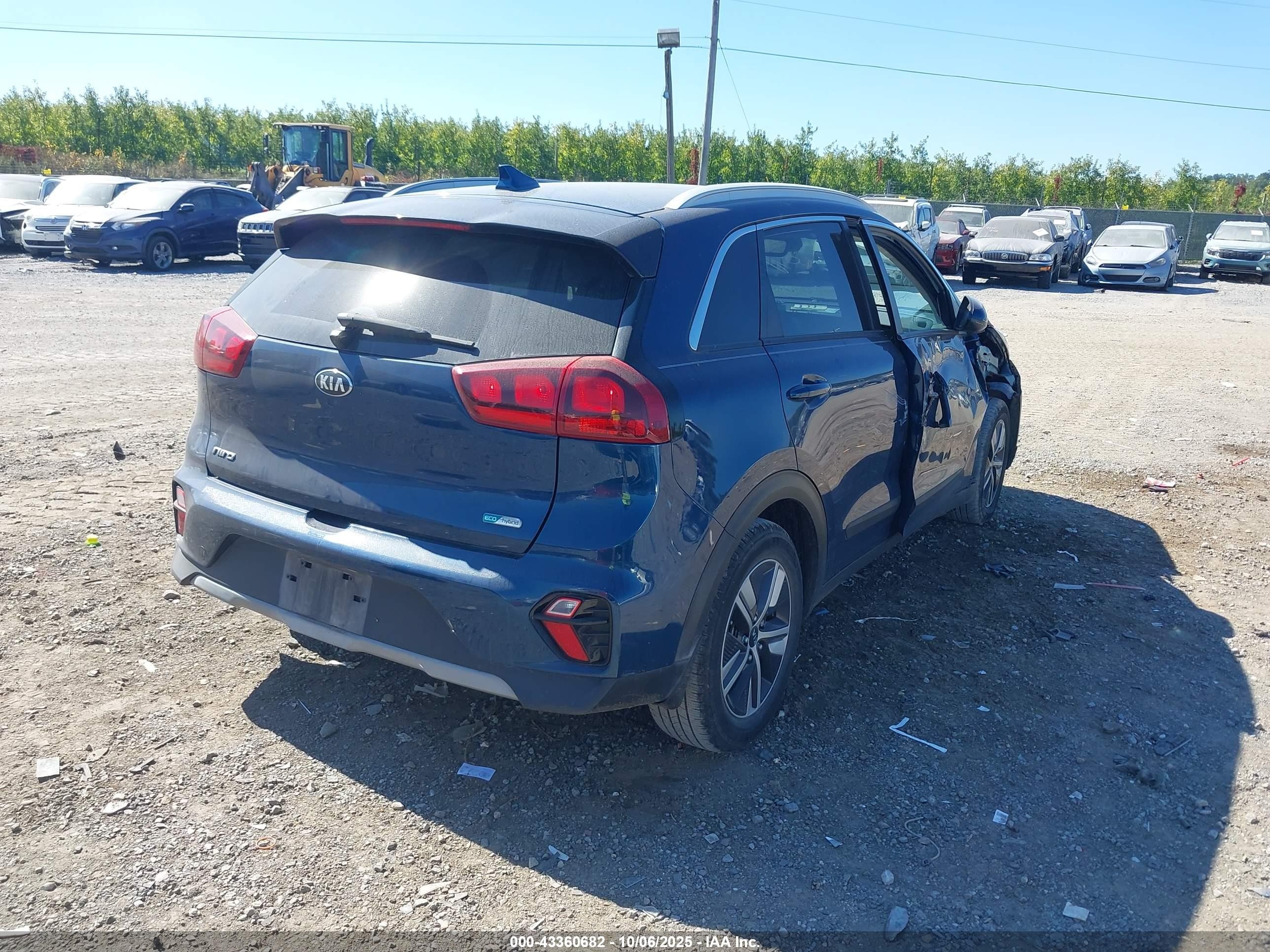 2020 Kia Niro Lxs Blue vin: KNDCB3LC8L5375933