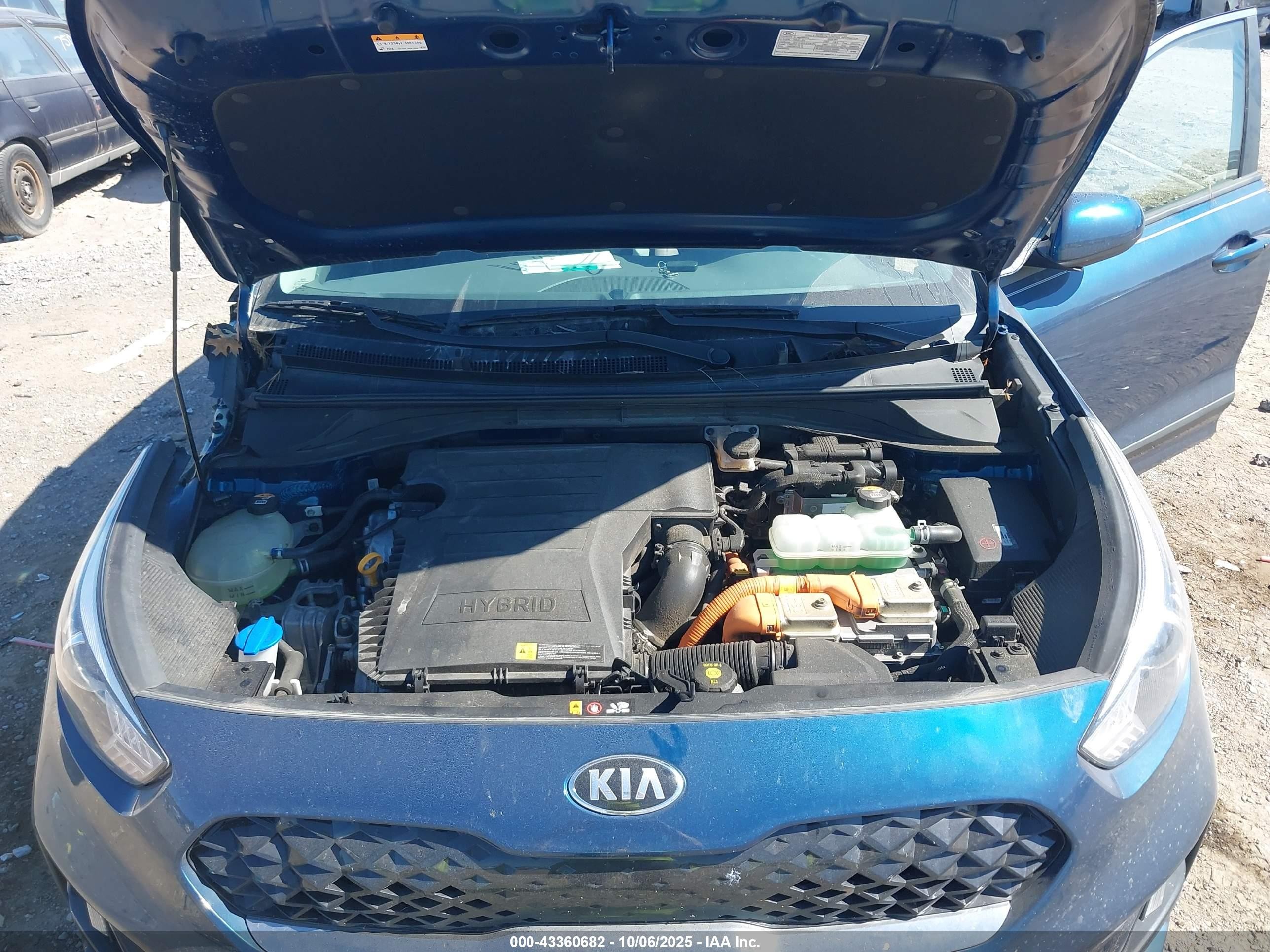 2020 Kia Niro Lxs Blue vin: KNDCB3LC8L5375933