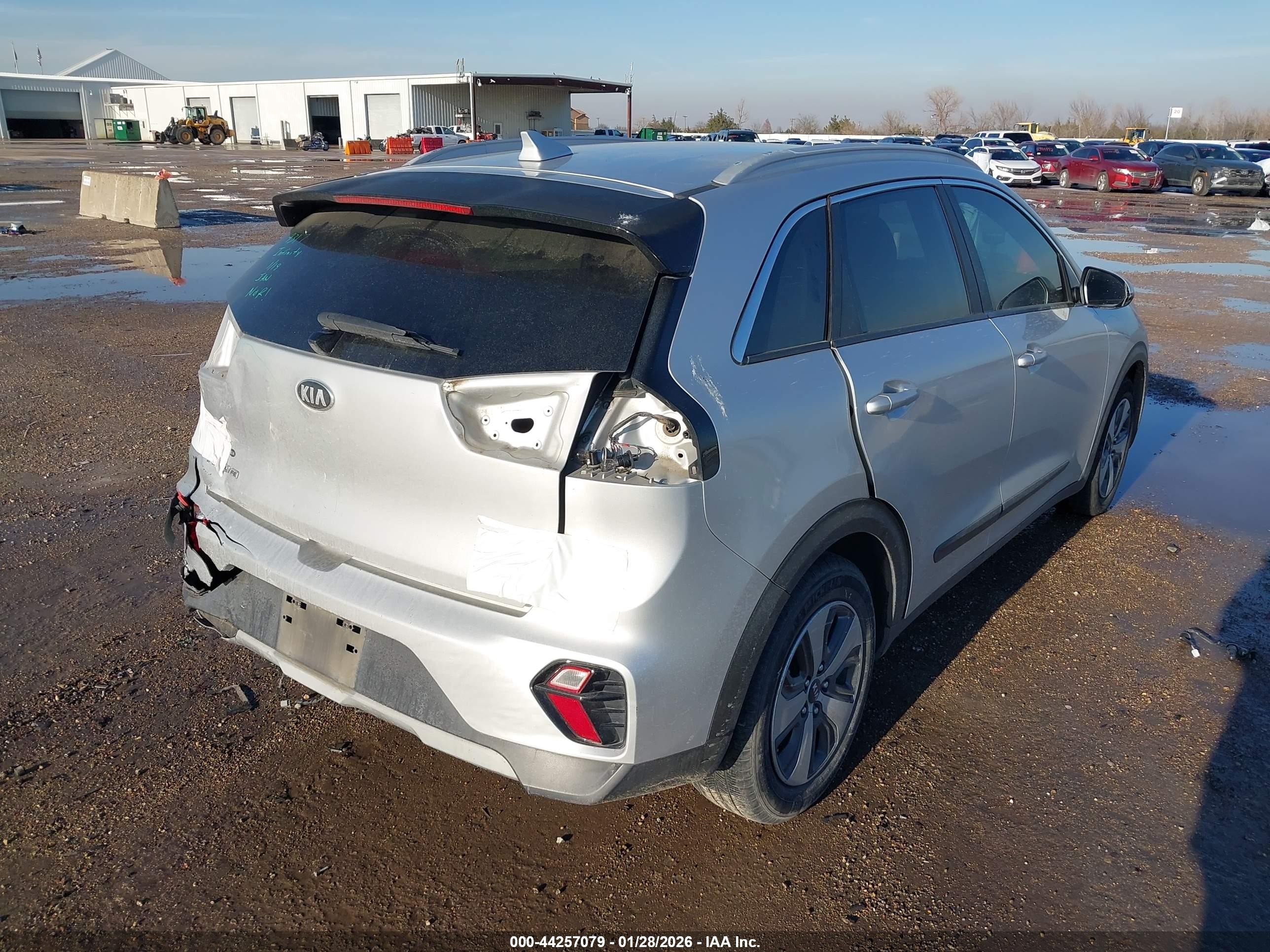2021 Kia Niro Lx Silver vin: KNDCB3LC8M5463981