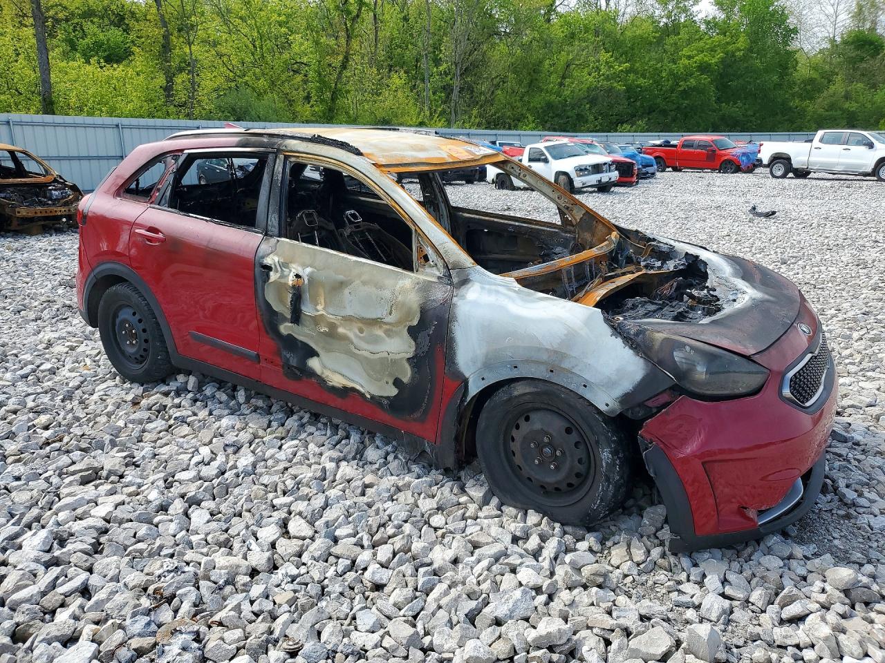 2017 Kia Niro Lx Red vin: KNDCB3LCXH5091890