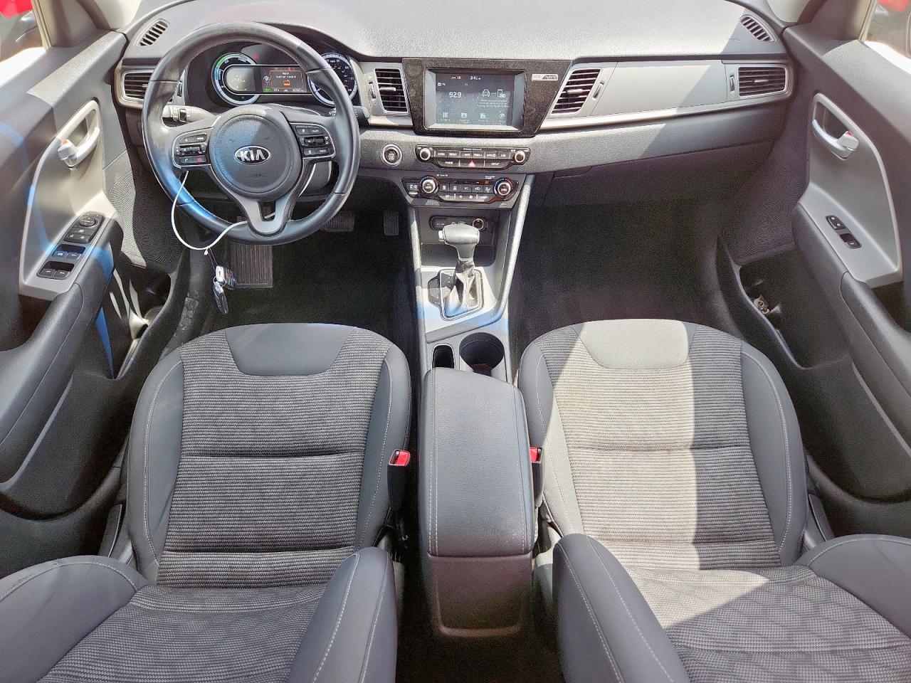 2018 Kia Niro Fe Red vin: KNDCB3LCXJ5125025