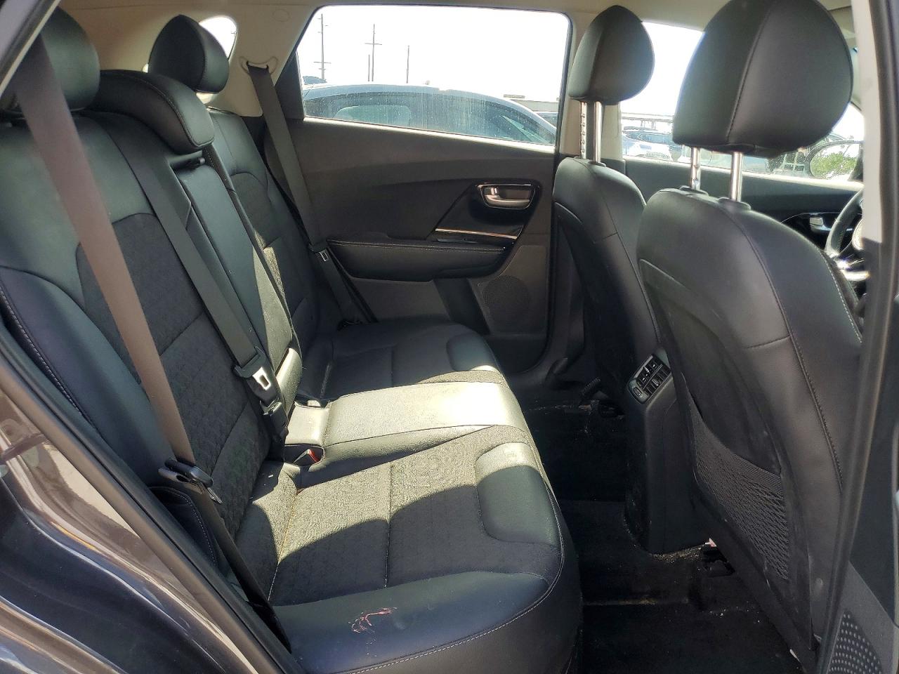 2018 Kia Niro Ex Gray vin: KNDCC3LC0J5141196