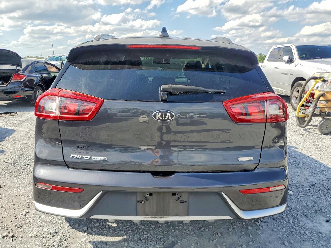 2018 Kia Niro Ex Gray vin: KNDCC3LC0J5141196