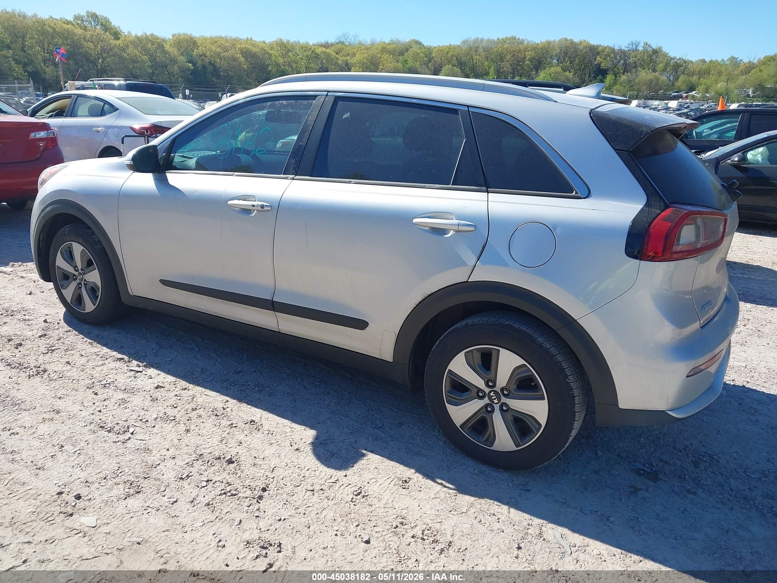 2017 Kia Niro Ex Silver vin: KNDCC3LC4H5056260