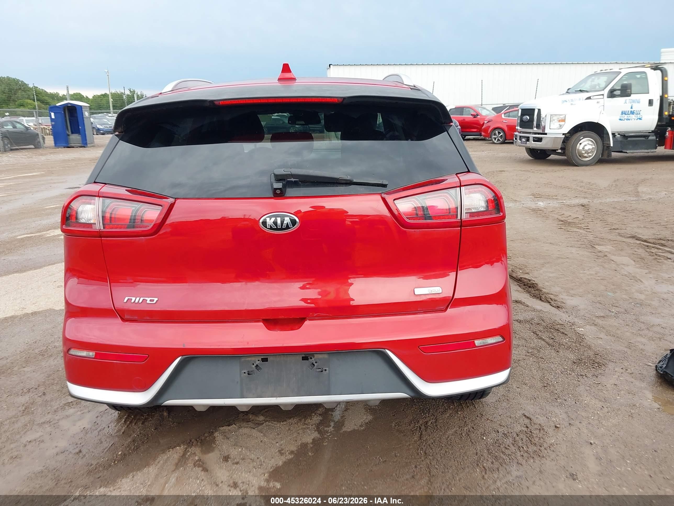 2018 Kia Niro Ex Red vin: KNDCC3LC8J5153905