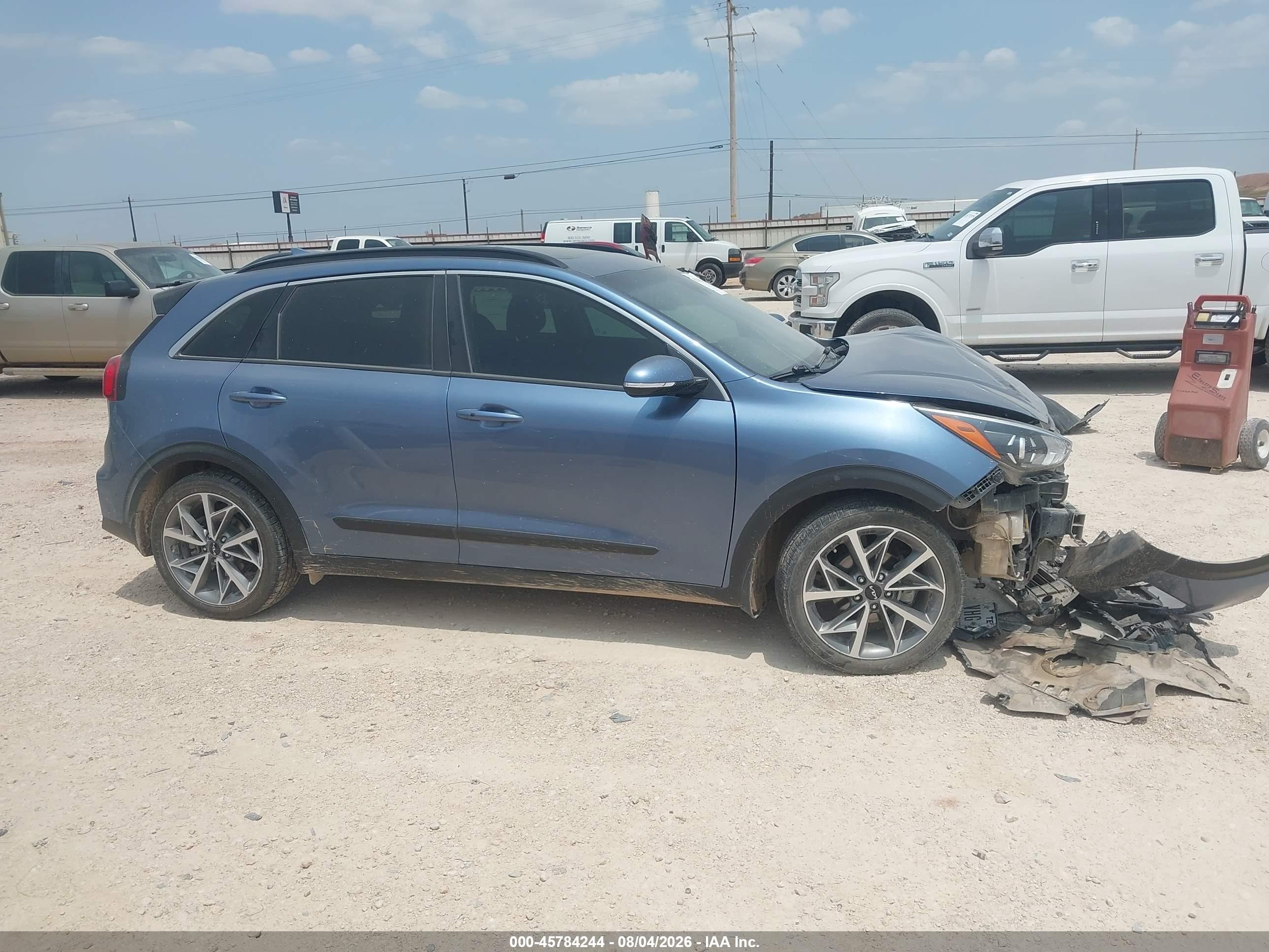 2022 Kia Niro Touring Se Light Blue vin: KNDCC3LC8N5515740