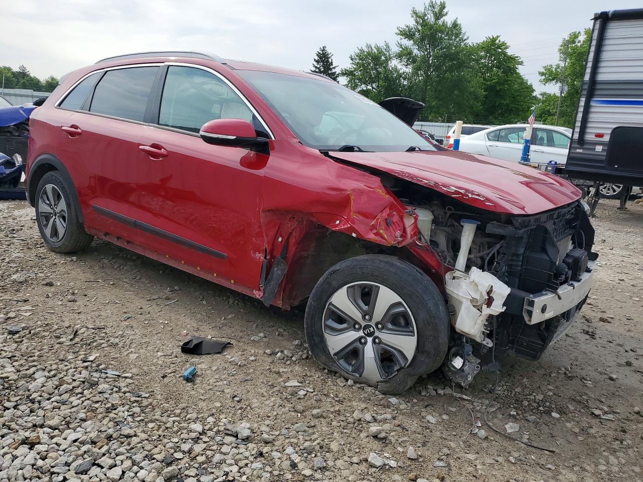 2018 Kia Niro Ex Red vin: KNDCE3LC5J5123870