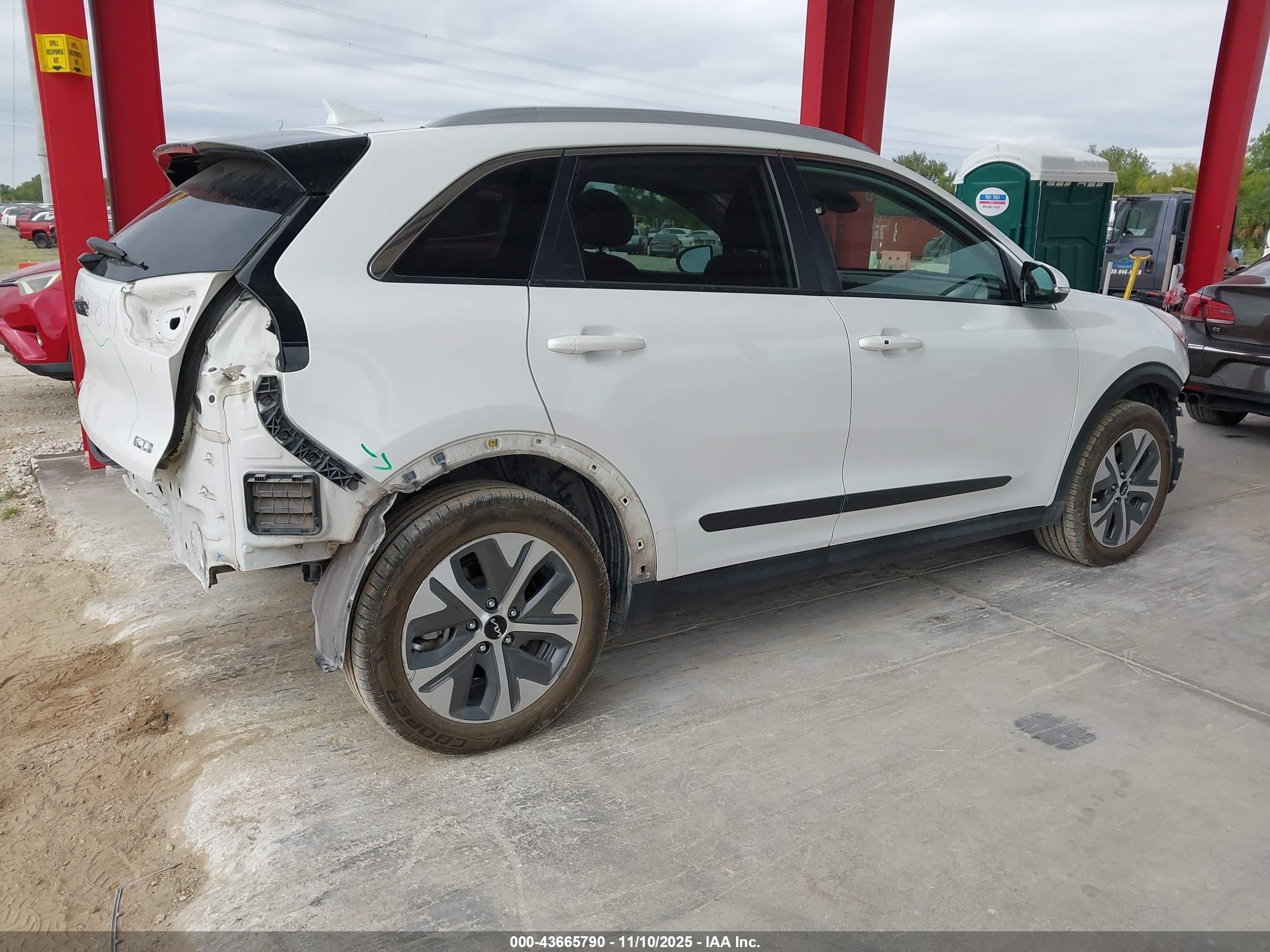 2022 Kia Niro Ev Ex Premium White vin: KNDCE3LG1N5145129