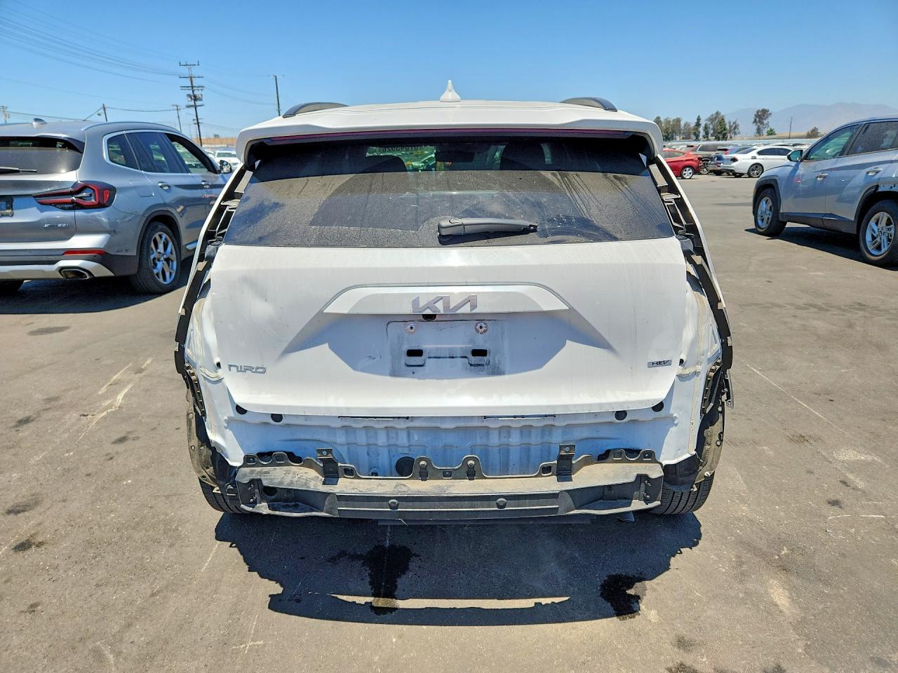 2025 Kia Niro Lx White vin: KNDCP3LE4S5237453