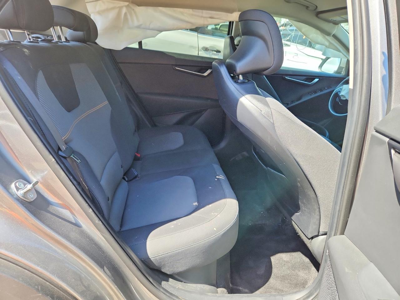 2025 Kia Niro Lx Gray vin: KNDCP3LE5S5278500