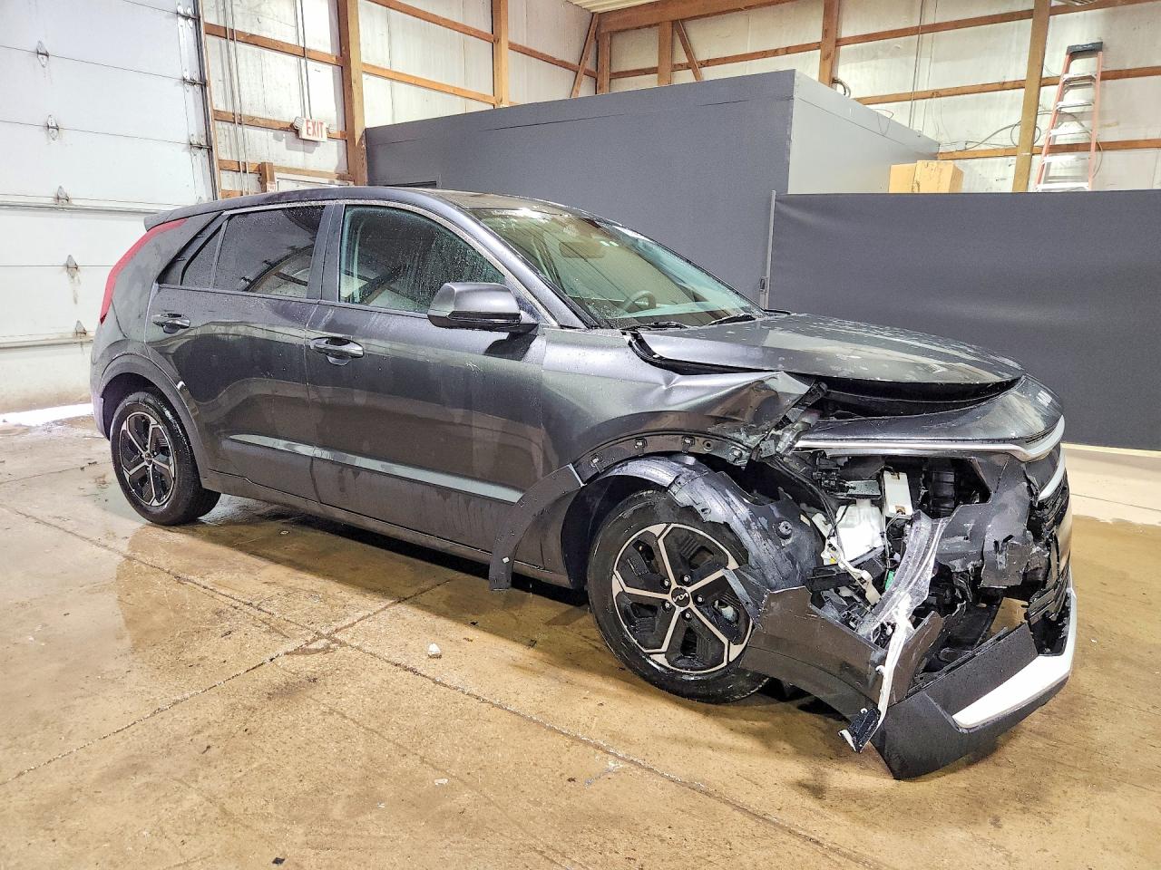 2026 Kia Niro Lx Gray vin: KNDCP3LE9T5325187