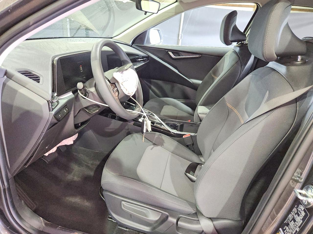 2026 Kia Niro Lx Gray vin: KNDCP3LE9T5325187