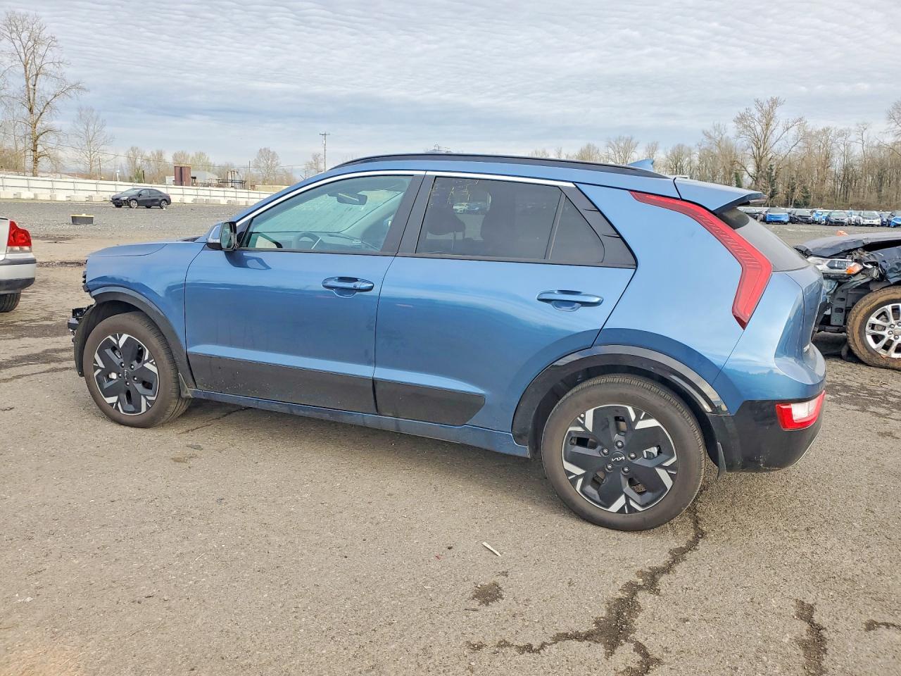 2025 Kia Niro Ev Wind Blue vin: KNDCR3L12S5144874