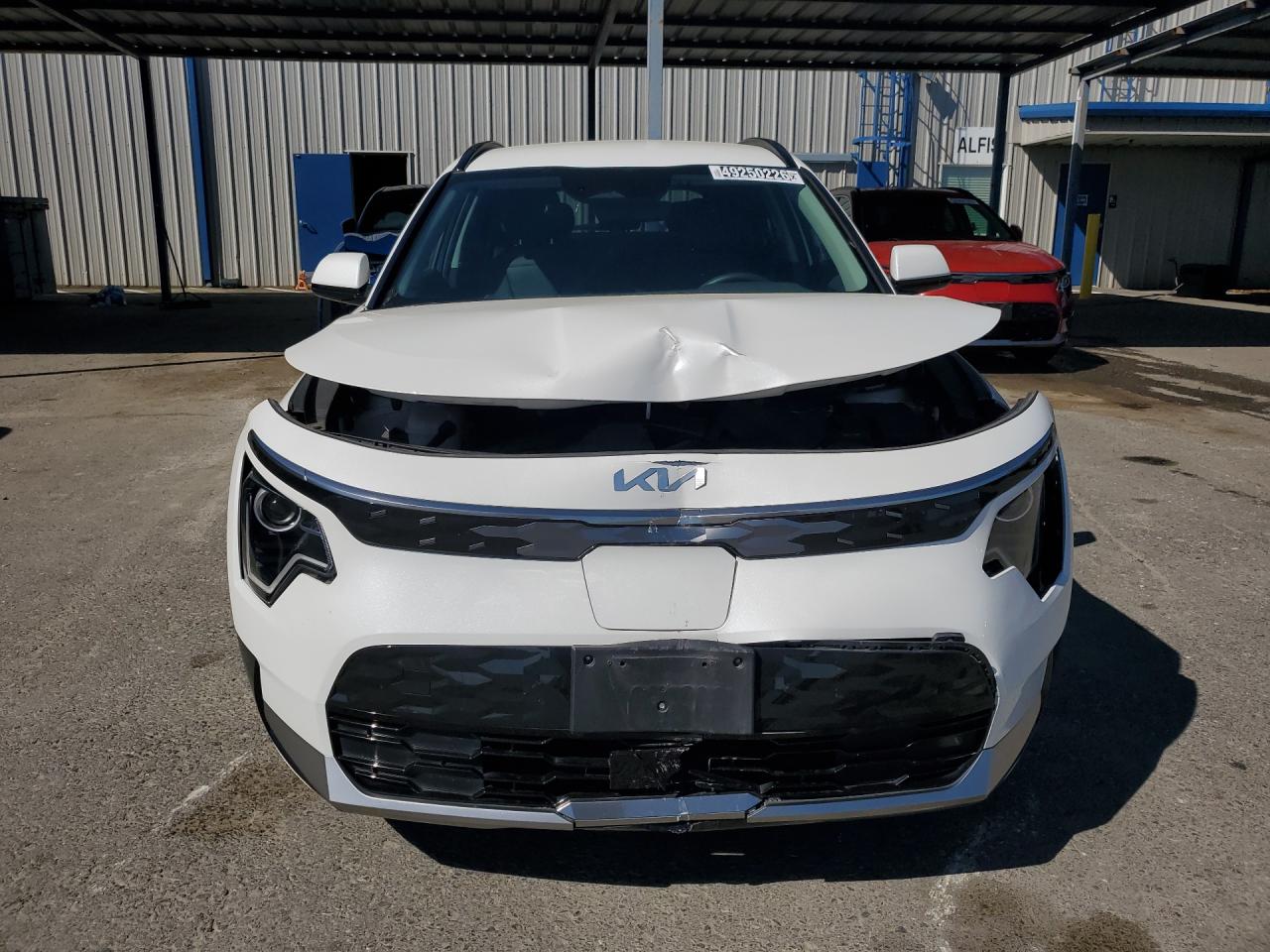 2024 Kia Niro Wind White vin: KNDCR3L14R5111613 Damage: Grille, Broken, Replacement Required