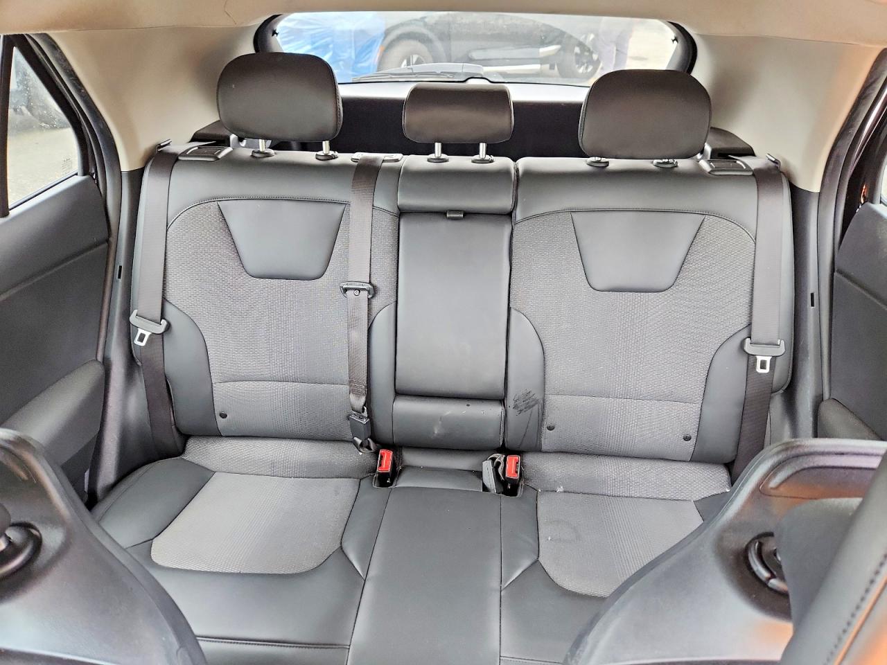 2024 Kia Niro Wind Black vin: KNDCR3L14R5111935
