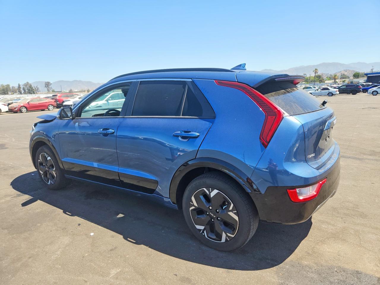 2025 Kia Niro Wind Синий vin: KNDCR3L17S5145485