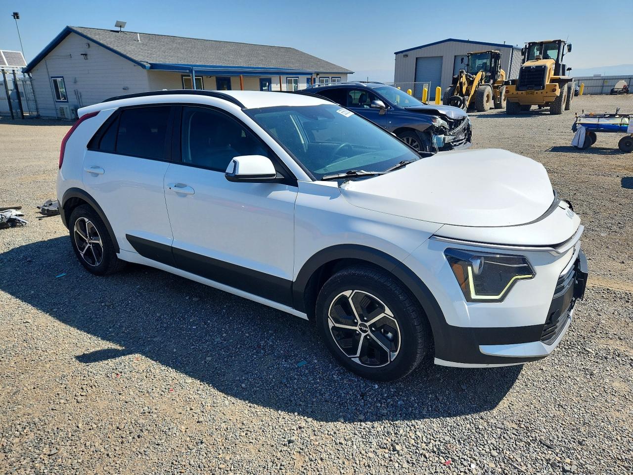 2024 Kia Niro Ex White vin: KNDCR3LE2R5184420