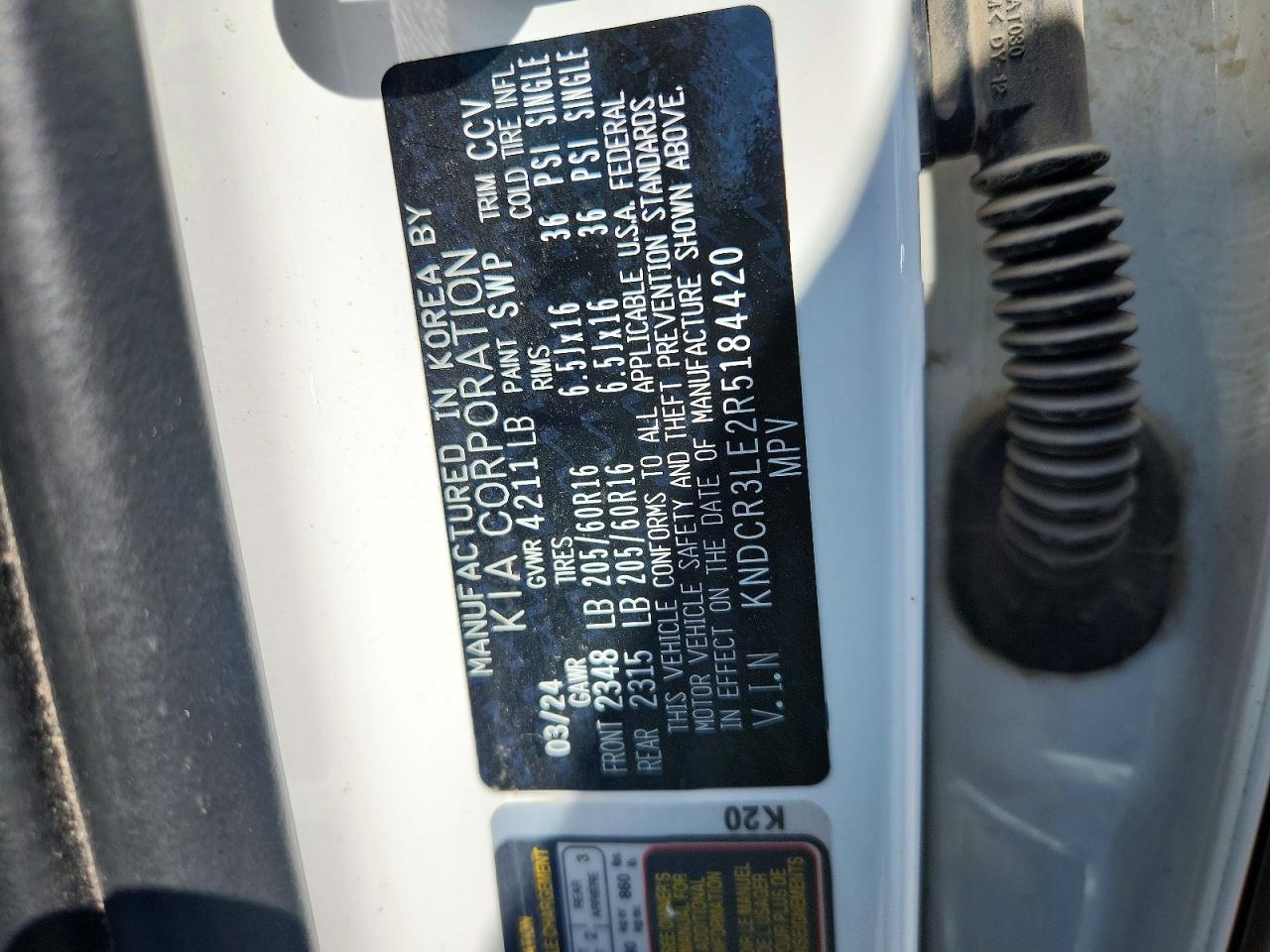 2024 Kia Niro Ex White vin: KNDCR3LE2R5184420