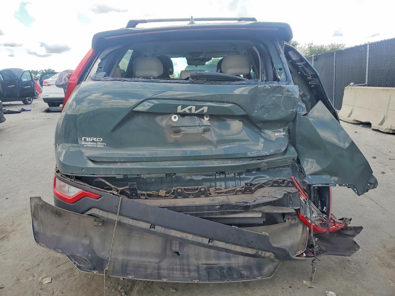 2024 Kia Niro Ex Green vin: KNDCR3LE4R5190350