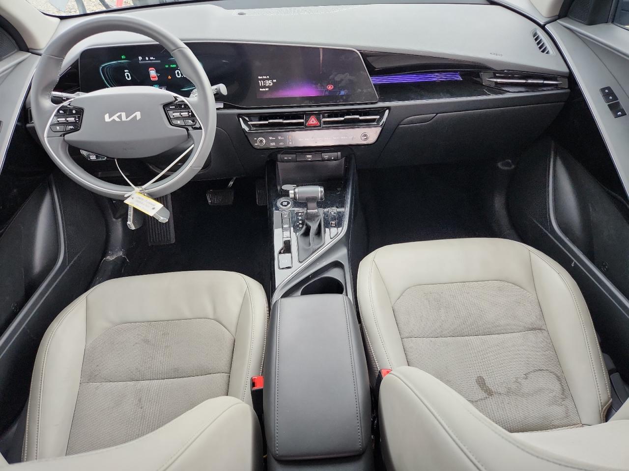 2023 Kia Niro Ex Silver vin: KNDCR3LE5P5111068