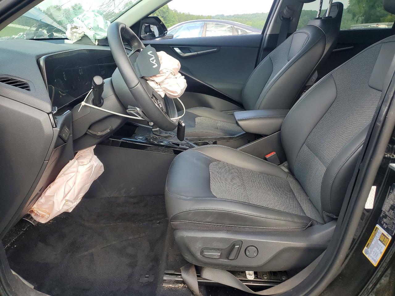2024 Kia Niro Ex Gray vin: KNDCR3LEXR5128208