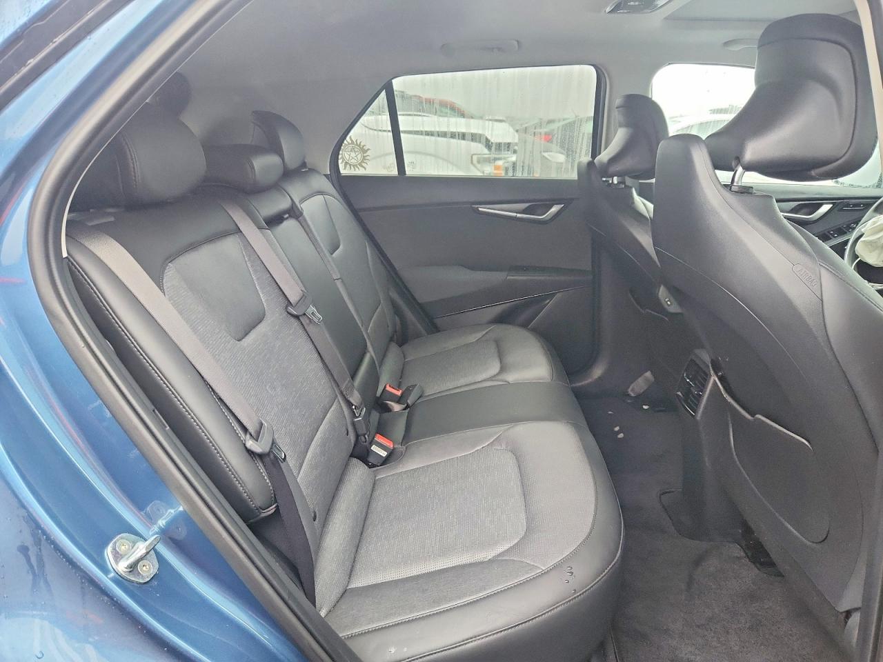2023 Kia Niro Wave Blue vin: KNDCT3L14P5014331