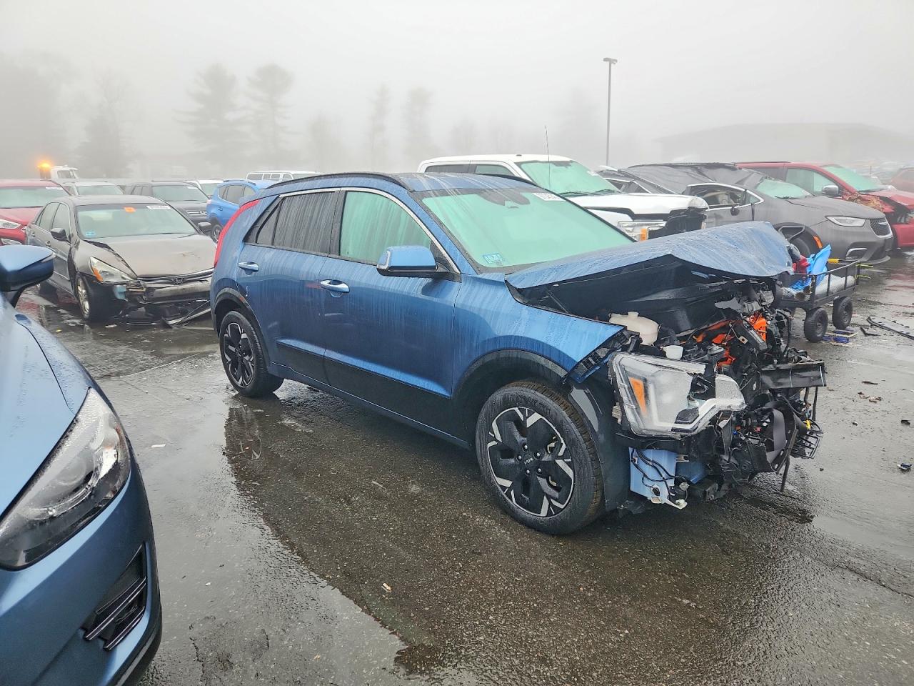 2023 Kia Niro Wave Blue vin: KNDCT3L14P5014331