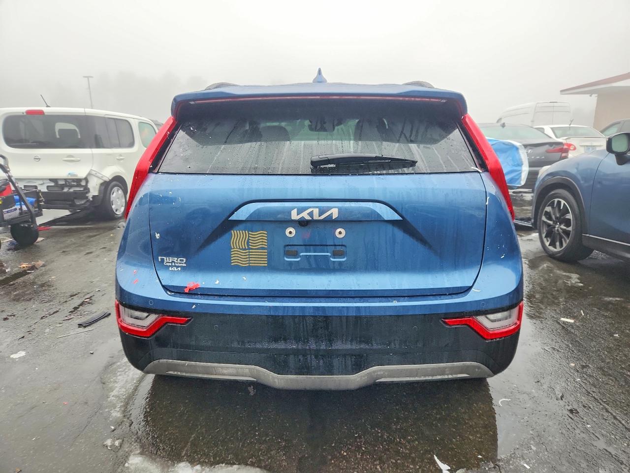 2023 Kia Niro Wave Blue vin: KNDCT3L14P5014331