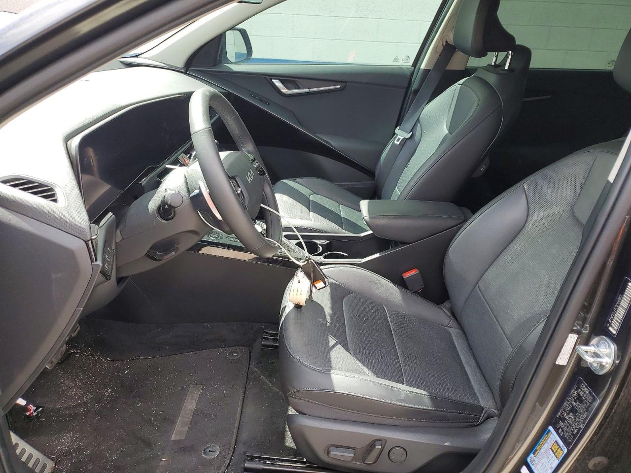 2023 Kia Niro Wave Charcoal vin: KNDCT3L17P5044827