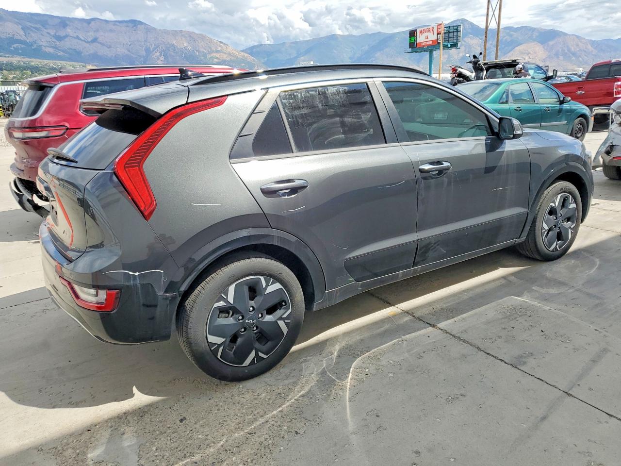 2023 Kia Niro Wave Charcoal vin: KNDCT3L17P5044827