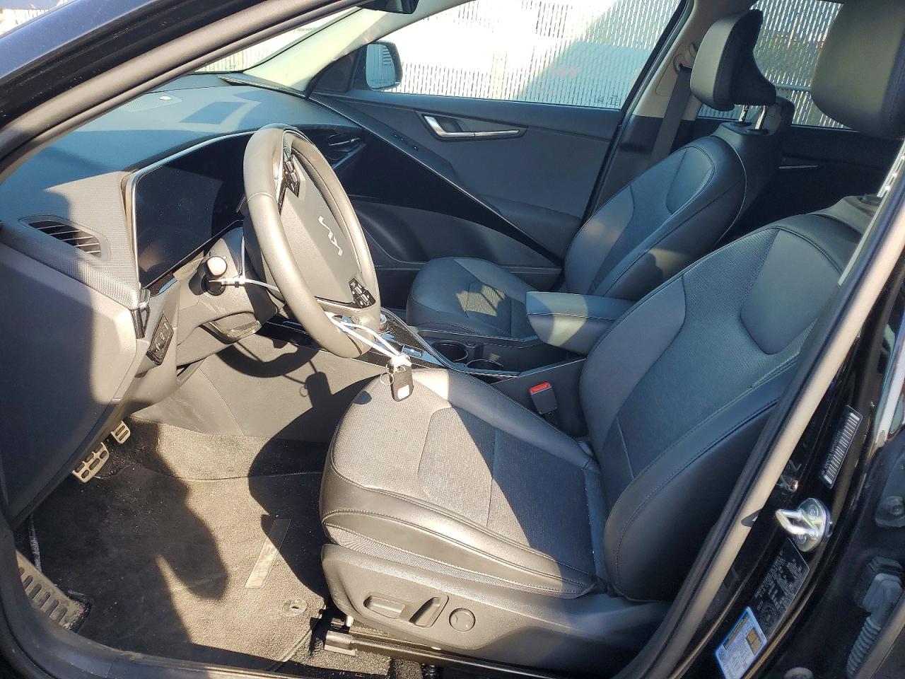 2023 Kia Niro Wave Black vin: KNDCT3L1XP5052291