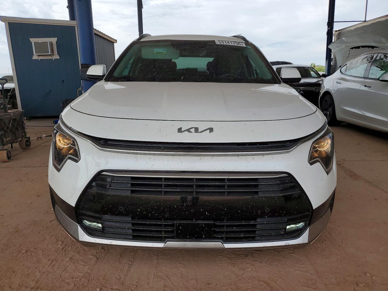 2025 Kia Niro Sx White vin: KNDCT3LE0S5263561