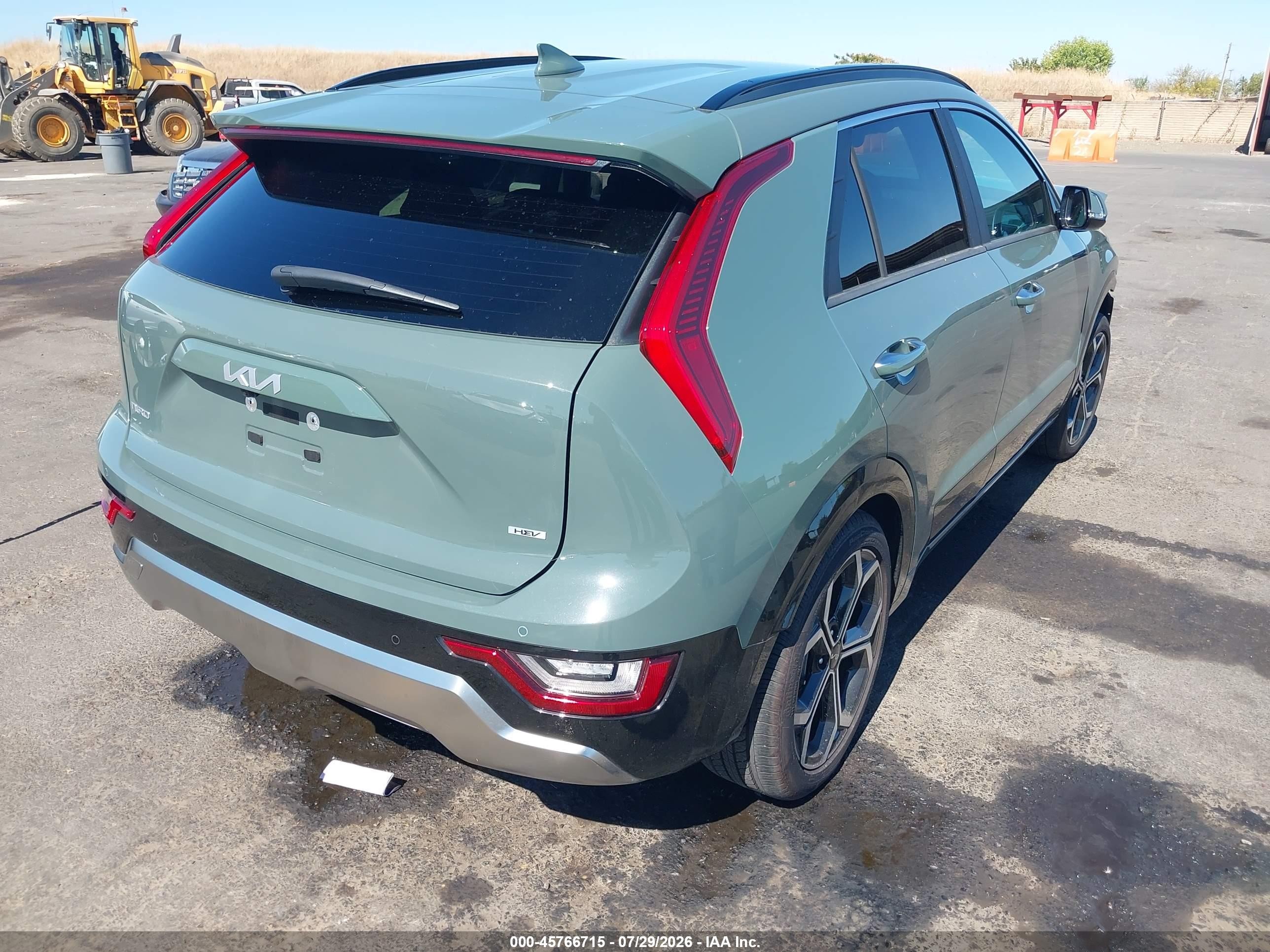 2025 Kia Niro Sx Touring Green vin: KNDCT3LE4S5283859