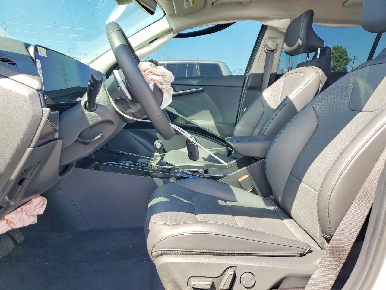 2025 Kia Niro Sx White vin: KNDCT3LE7S5263895