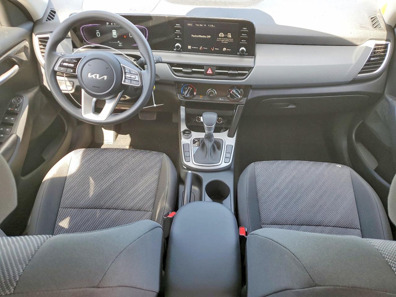 2026 Kia Seltos Lx Silver vin: KNDEP2AA0T7929072